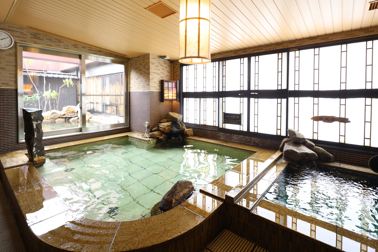 天然温泉 白鷺の湯 ドーミーイン姫路 — 姫路市・駅南 · 連泊出張に向く天然温泉大浴場