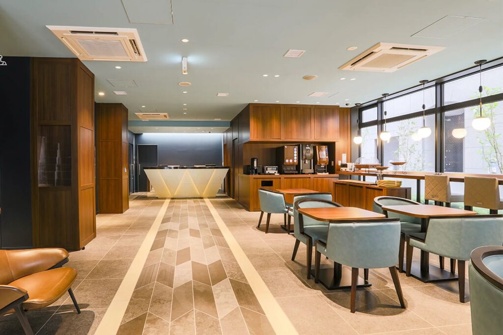 KOKO HOTEL 新橋御成門 — 東京・新橋 · 2025年9月開業、御成門駅徒歩3分のセルフチェックイン対応ビジネスホテル