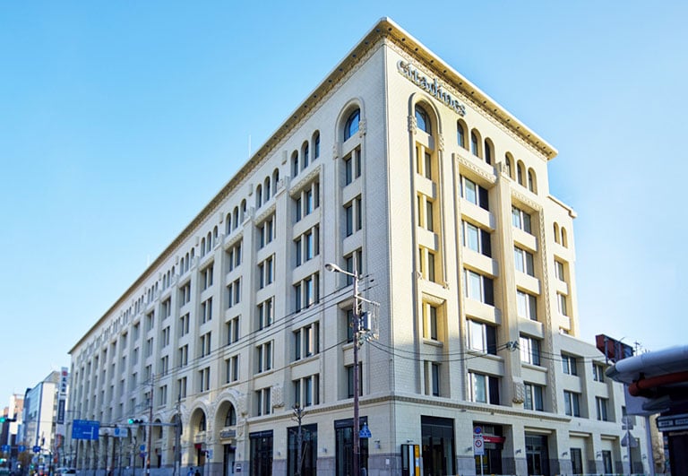 シタディーンなんば大阪 — 大阪・難波 · なんば駅徒歩8分、37㎡・最大18名の会議室を持つサービスレジデンス