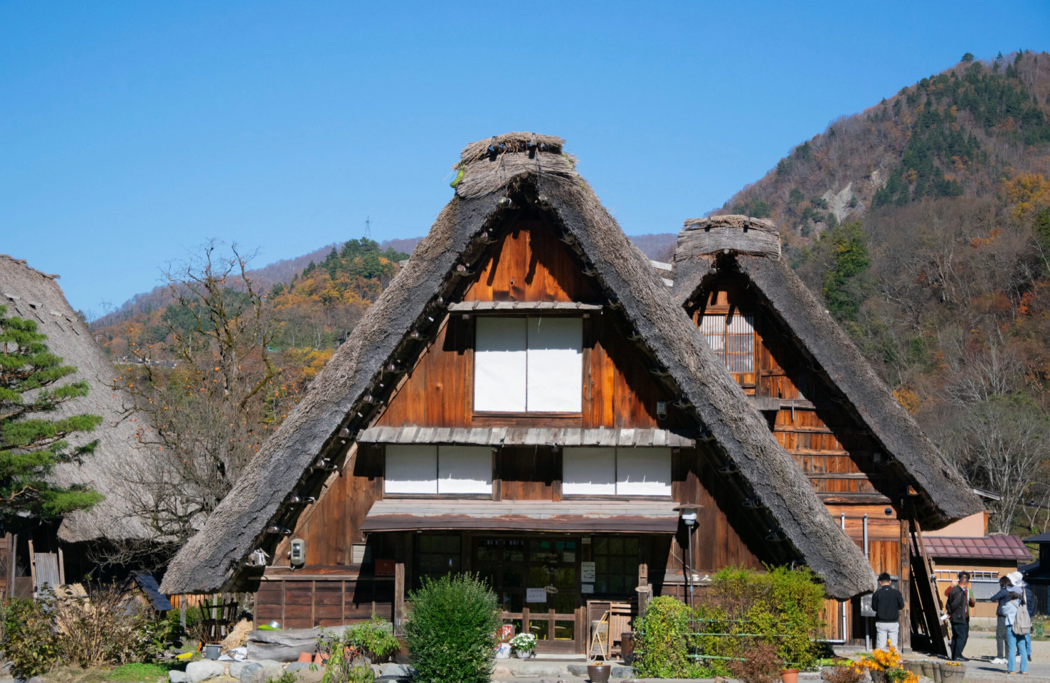 金沢 彩の庭ホテル — 石川・金沢市 · 庭園を囲むガーデンホテル、連結による広い和洋室