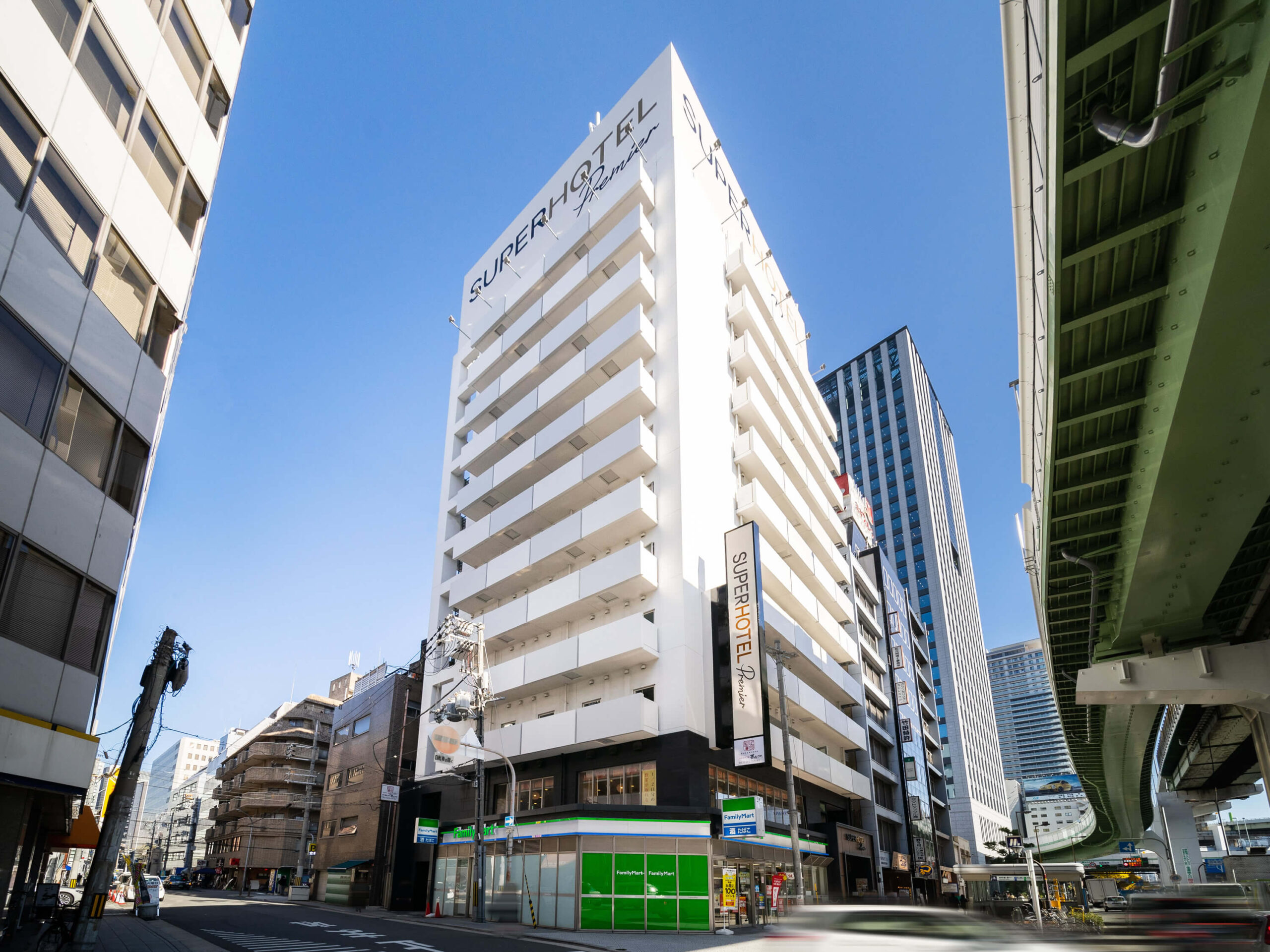 スーパーホテルPremier大阪本町駅前 — 大阪・本町 · 女性専用フロアと天然温泉を備えた長期滞在対応ホテル