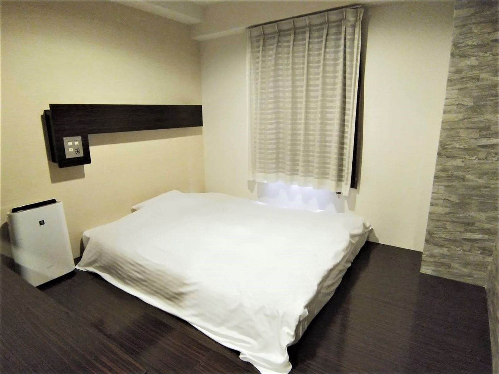 グリーンリッチホテル岩国駅前 — 岩国市麻里布町 · 人工温泉「二股湯の華」大浴場を備える135室ビジネスホテル