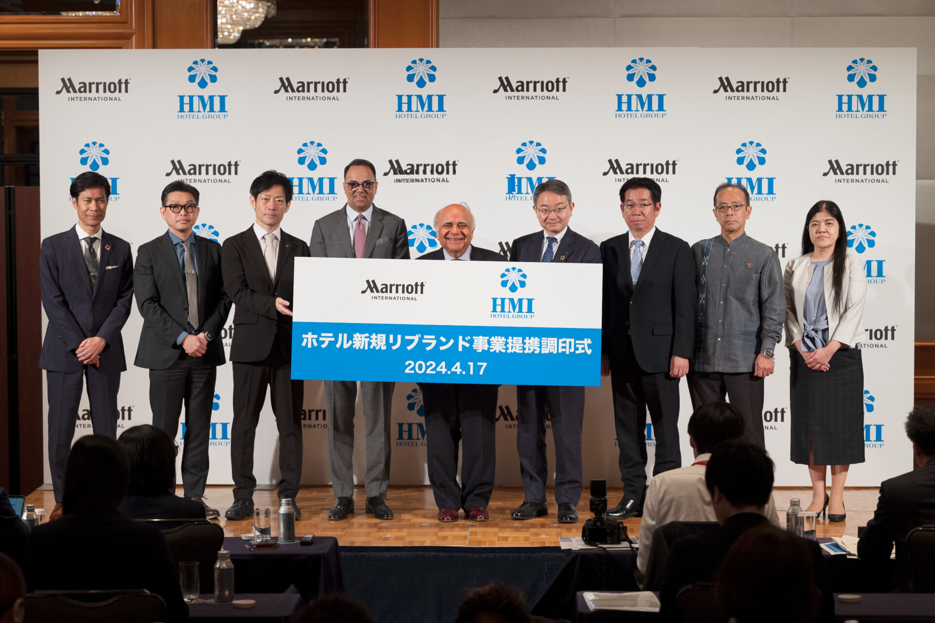 神戸マリオットホテル — 神戸市中央区東川崎町 · 旧ホテルクラウンパレス神戸の全面リブランド、JR神戸駅直結