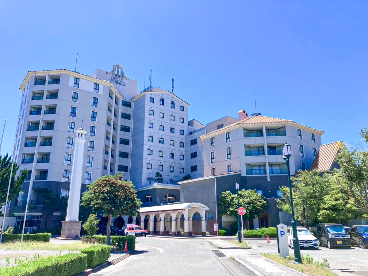 ホテルリブマックス長崎エアポート — 大村市水主町 · 長崎空港5分、旧長崎インターナショナルホテルの外観