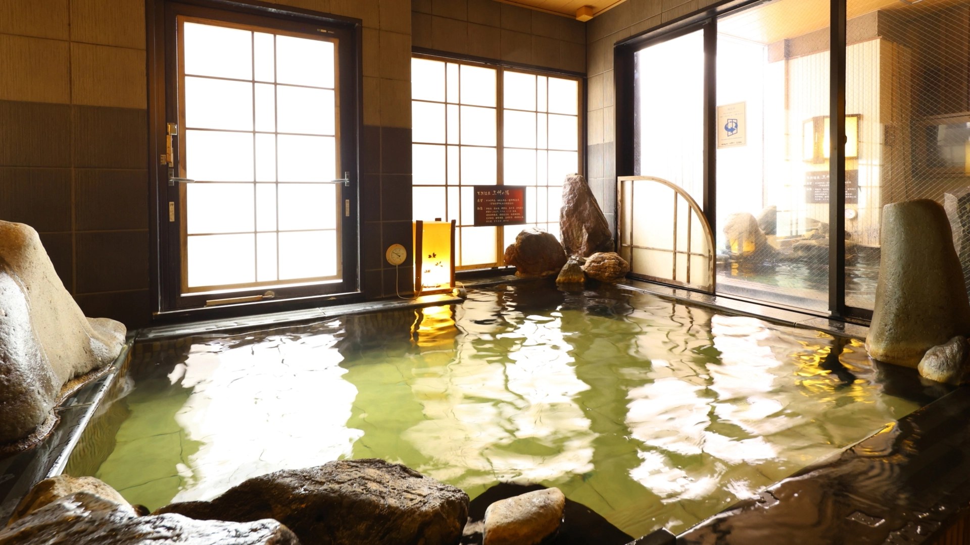 ドーミーインEXPRESS三河安城 — 安城市・三河安城駅前 · 天然温泉「三州の湯」の大浴場