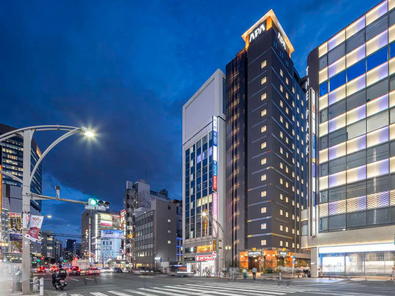 アパホテル〈京成上野駅前南〉 — 東京都台東区上野2丁目 · 2026年8月12日開業、342室・地上14階の外観