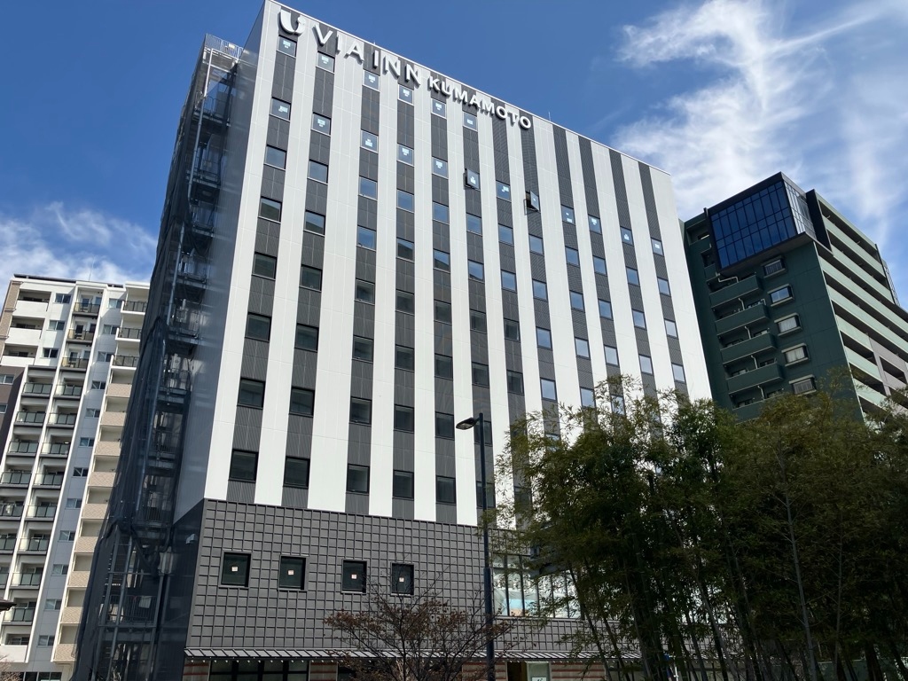 ヴィアインプライム熊本〈雲雀の湯〉 — 熊本市西区春日 · 2026年7月22日開業、JR熊本駅徒歩5分・客室232室の外観